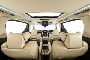 kereta sewa perlis chauffeur vellfire.jpg